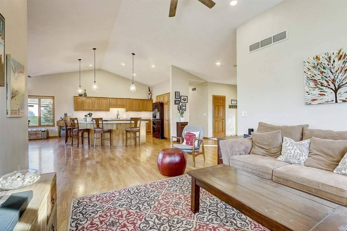 Dane, WI 53529,7316 Springhelt Dr