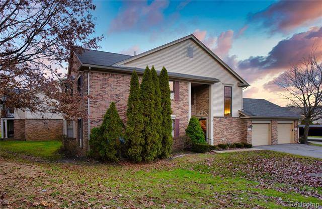 Farmington Hills, MI 48331,37252 BRENTWOOD CIR