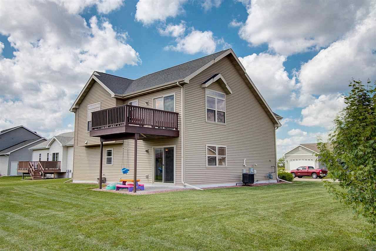 Arlington, WI 53911,316 BUENA VISTA DR