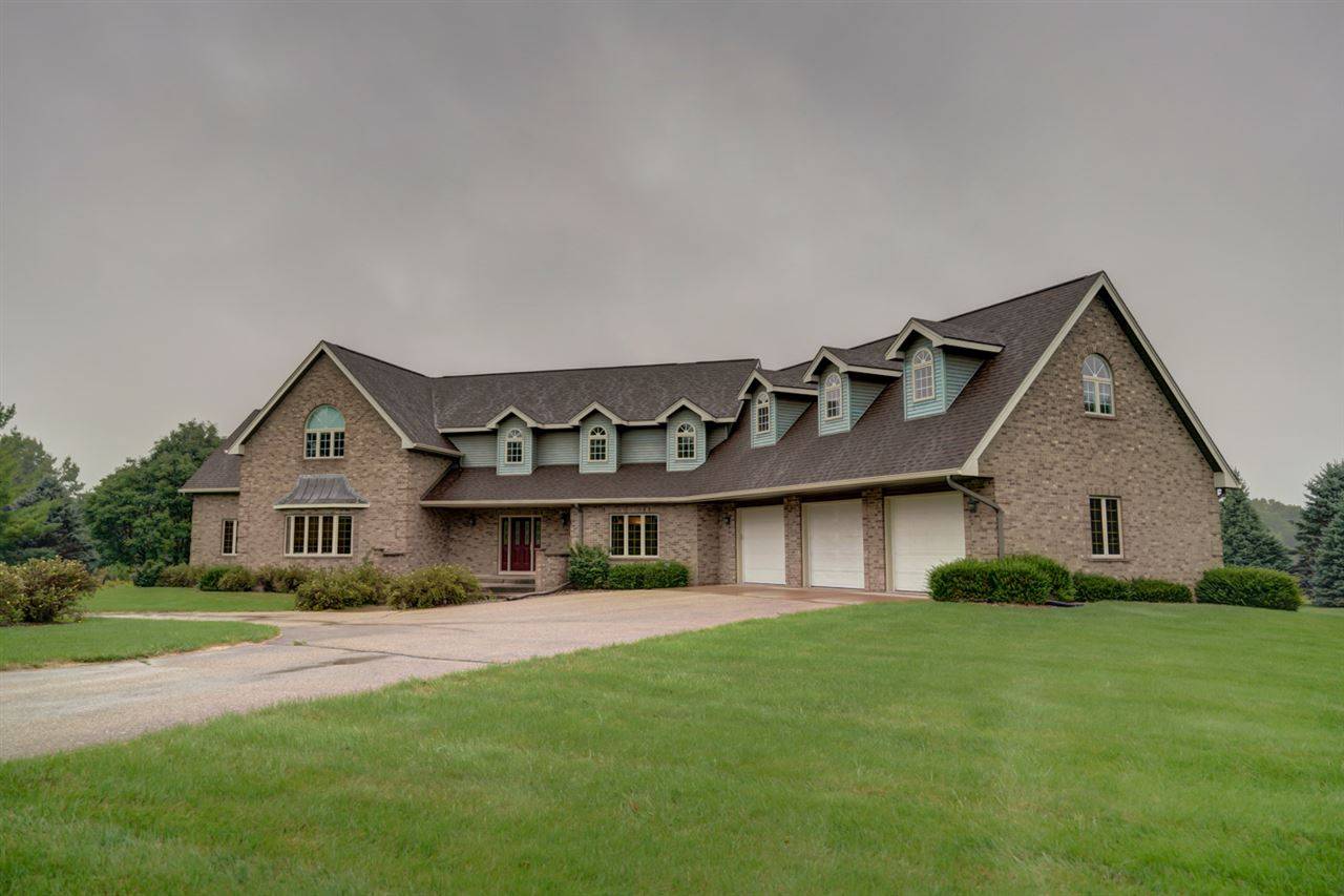 Sun Prairie, WI 53590,6390 Brandywood Tr