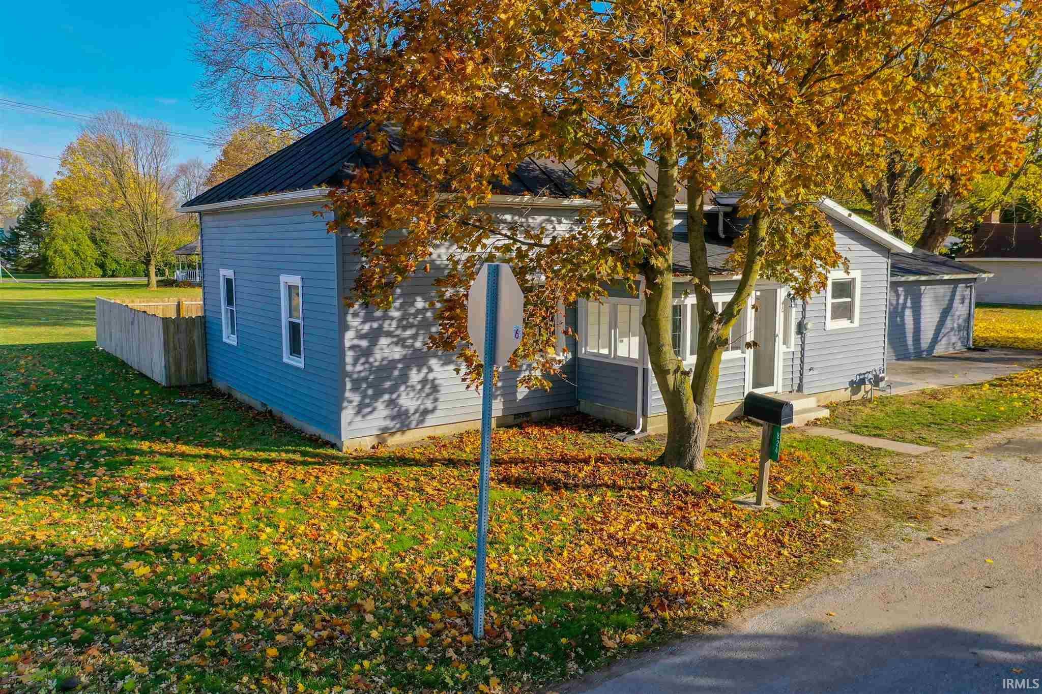 Fairmount, IN 46928,824 N VINE Street