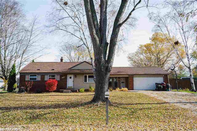 Clinton Township, MI 48036,39340 FERRIS ST