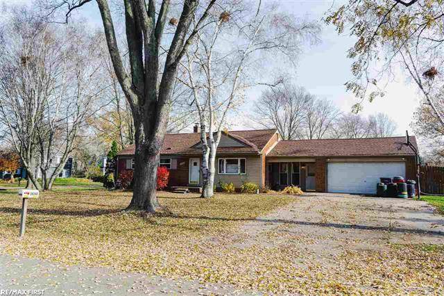 Clinton Township, MI 48036,39340 FERRIS ST