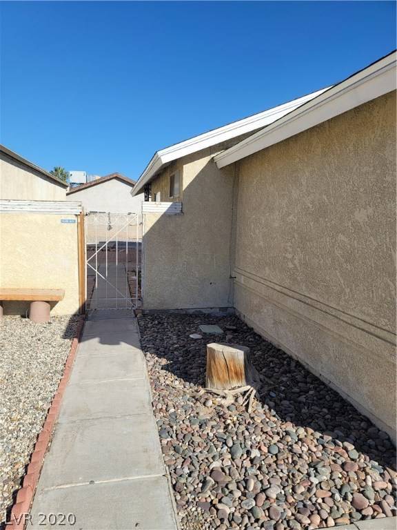 Las Vegas, NV 89147,7332 Vireo Drive