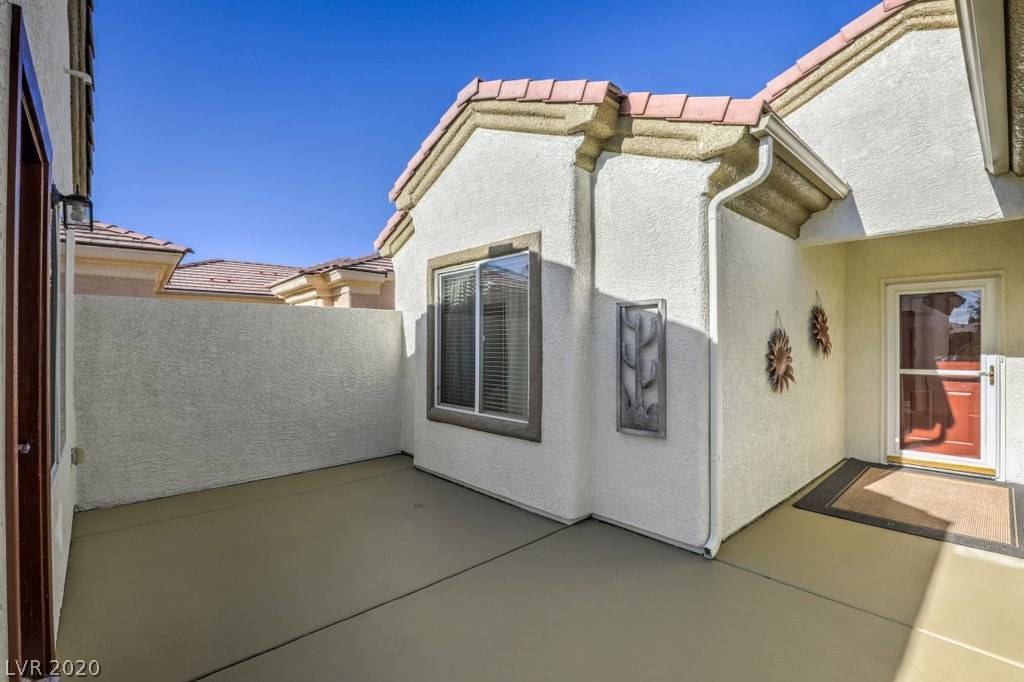 North Las Vegas, NV 89084,2616 Mourning Warbler Avenue