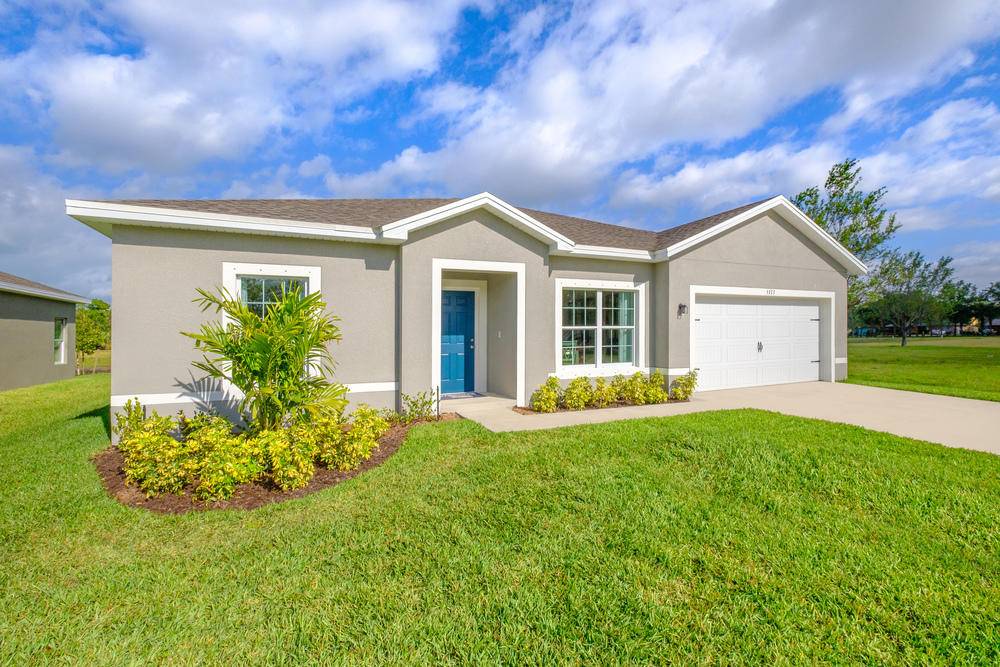 Fort Pierce, FL 34951,5258 Oakland Lake CIR