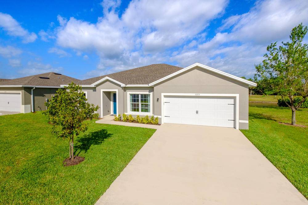 Fort Pierce, FL 34951,5258 Oakland Lake CIR