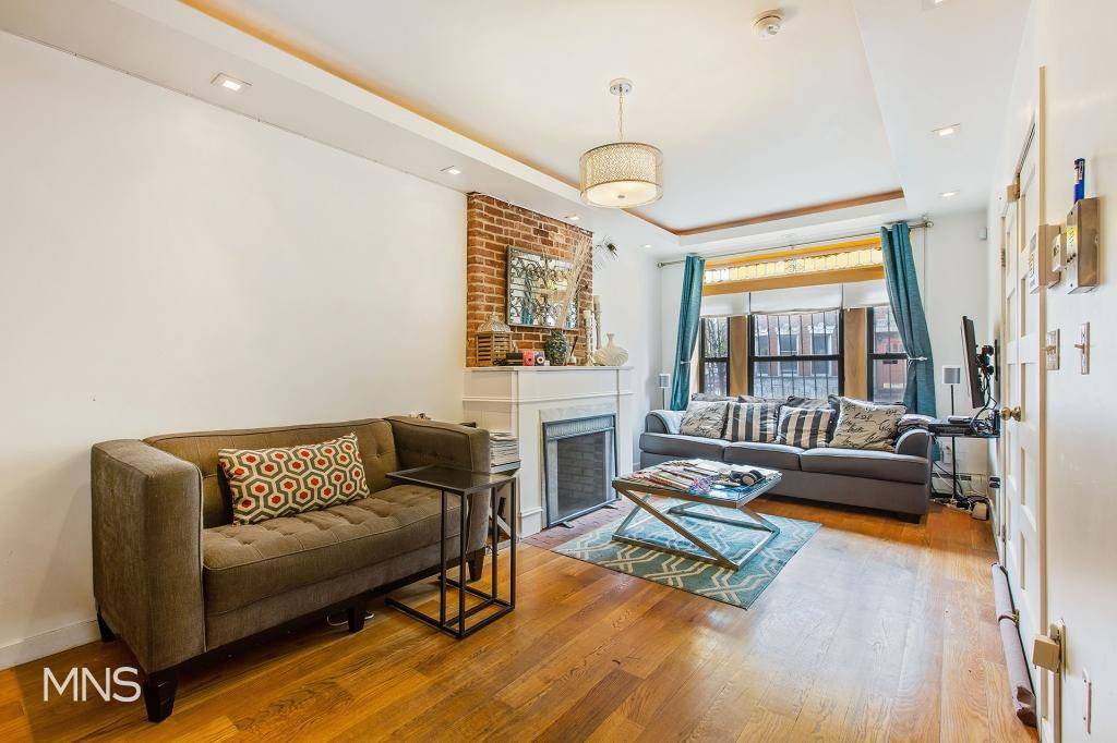 Brooklyn, NY 11213,2 Virginia Place