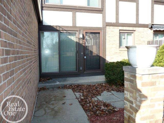 St. Clair Shores, MI 48082,313 COUNTRY CLUB