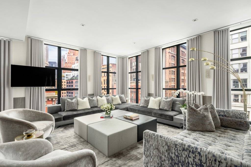 New York, NY 10013,11 North Moore Street #5BC