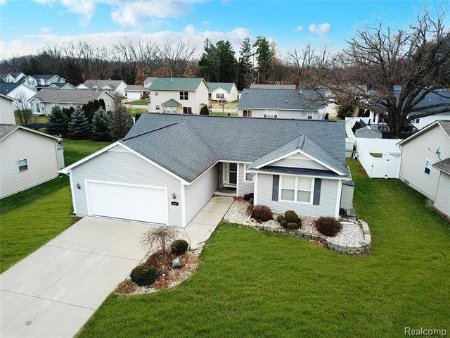 Clio, MI 48420,3257 CENTENNIAL OAK CRT