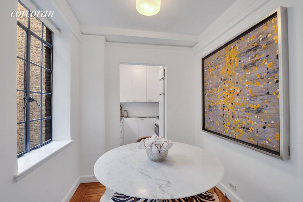New York, NY 10017,333 East 43rd Street #801