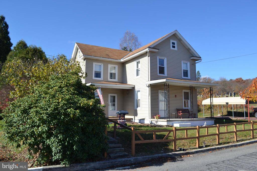 Lehighton, PA 18235,428 N 4TH ST