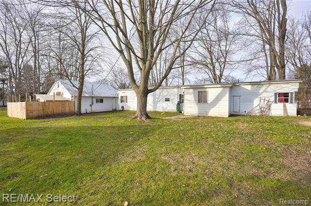 Clio, MI 48420,8709 PINE CRT