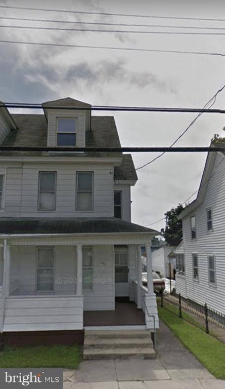 Millville, NJ 08332,213 E OAK ST