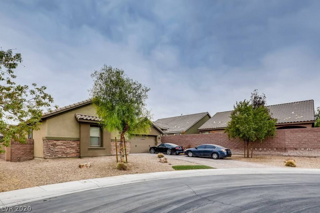 North Las Vegas, NV 89031,313 Light Ridge Court