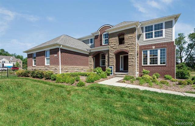 Lake Orion, MI 48360,1323 Addington CRT