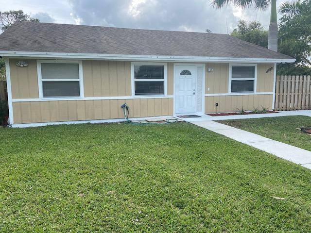 Lake Worth, FL 33463,4888 Canton RD