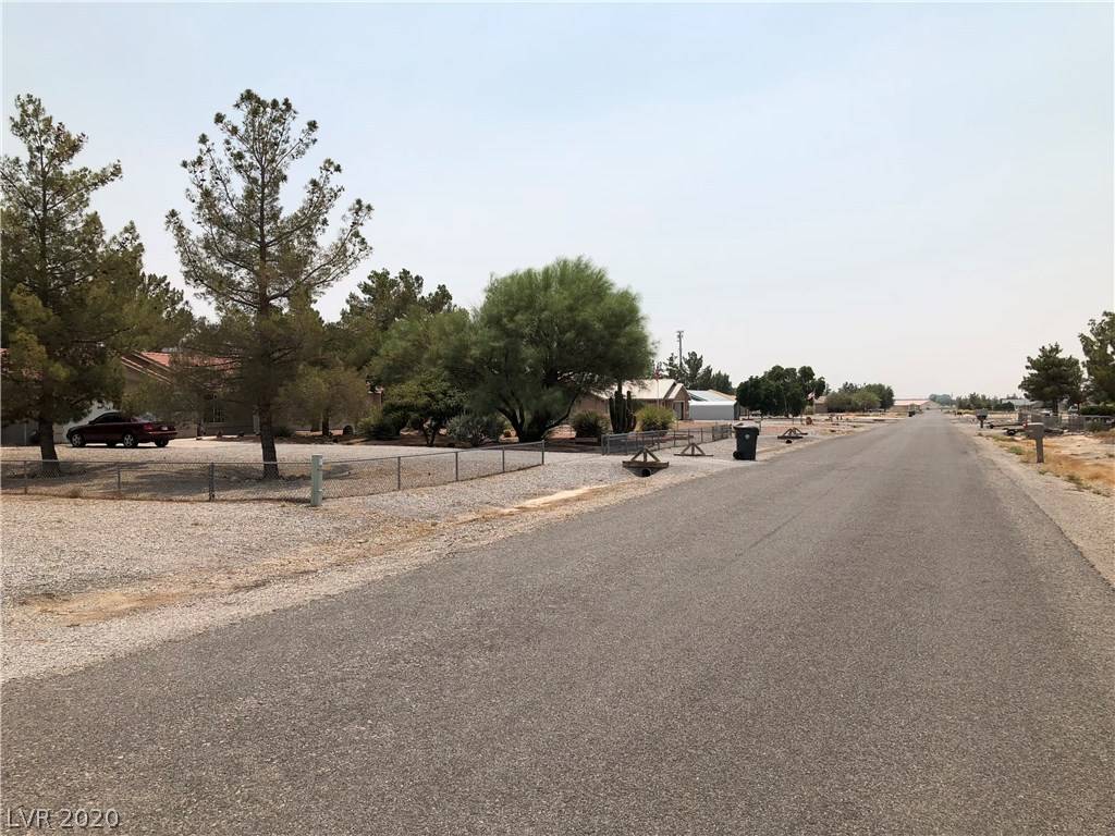 Pahrump, NV 89048,3580 Mallard Avenue