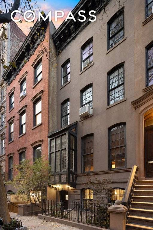 New York, NY 10014,73 Perry Street #4F