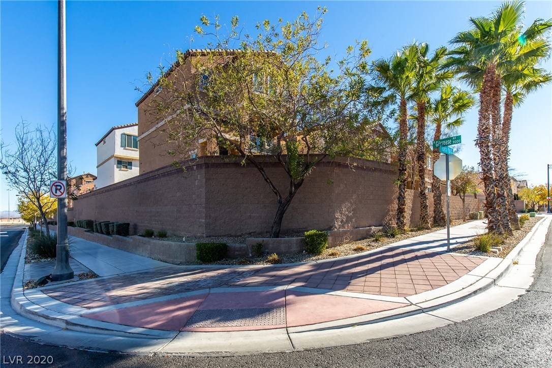 Las Vegas, NV 89149,7765 Mellow Motifs Court