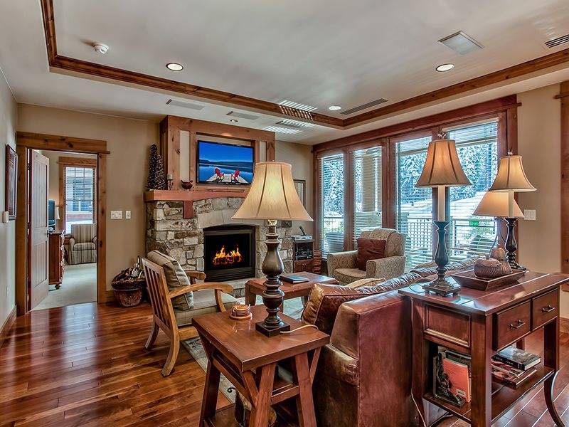 Truckee, CA 96161-4253,8001 Northstar Drive #8214 NY Week