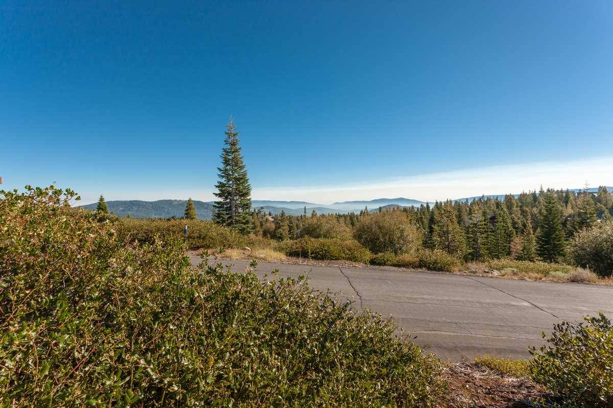 Truckee, CA 96161,15531 Glacier Way