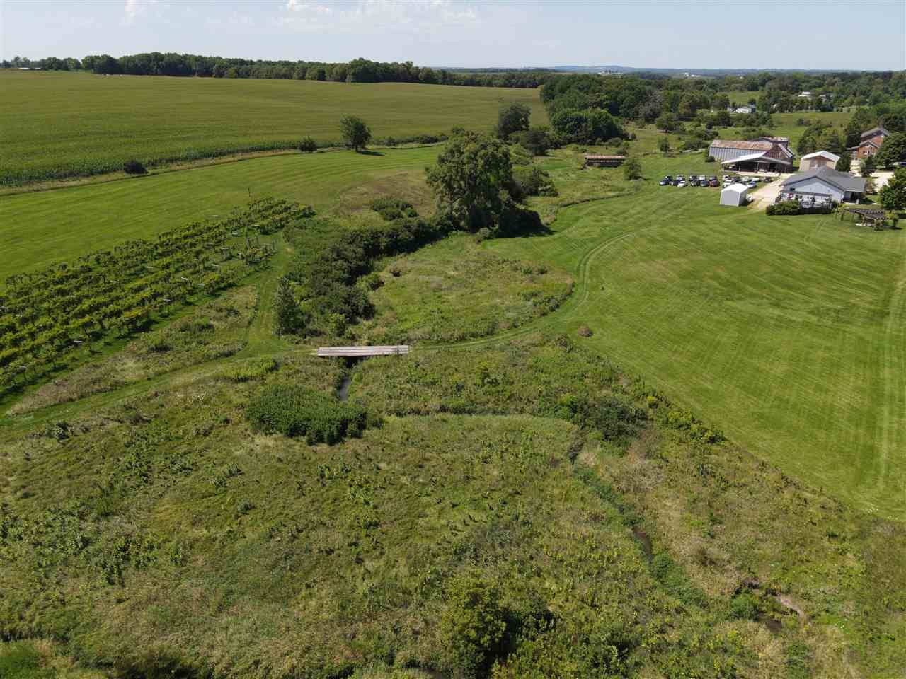 Freeport, IL 61032,395 W Cedarville Rd