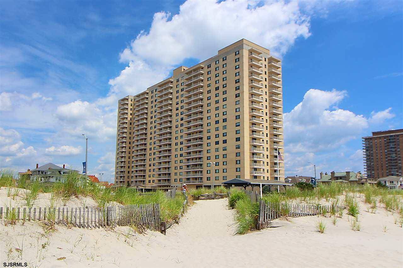 Ventnor, NJ 08406-2919,5000 Boardwalk #205