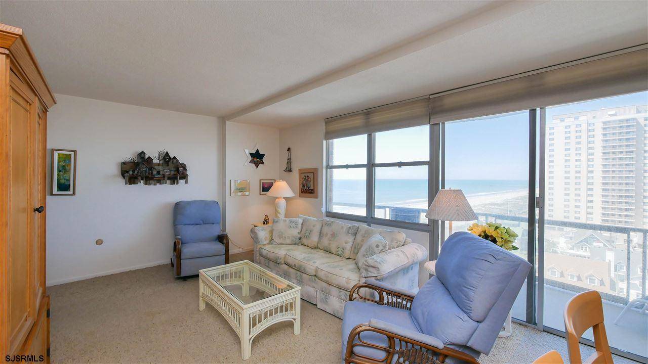 Ventnor, NJ 08406,4800 Boardwalk #1107