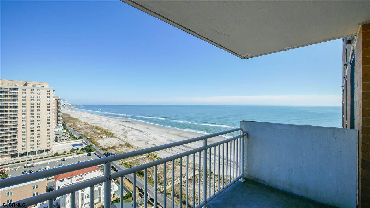 Ventnor, NJ 08406,5200 Boardwalk #1904 or 19D