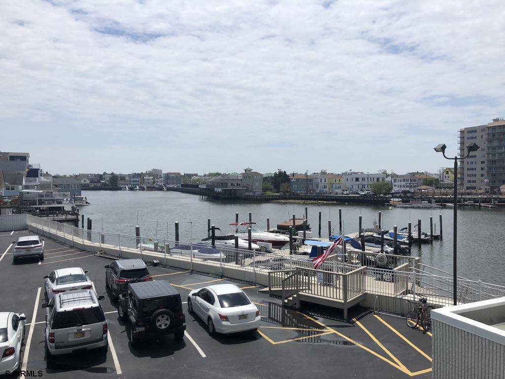 Ventnor, NJ 08406-1736,236 N Derby #204