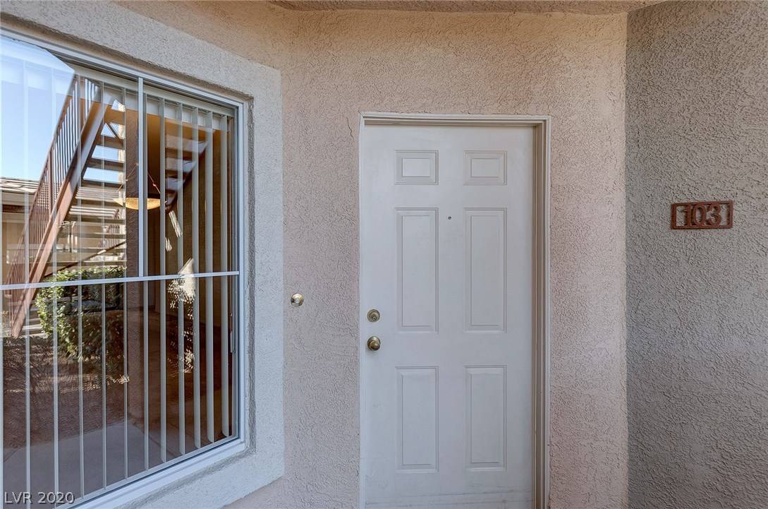 Las Vegas, NV 89144,901 Duckhorn Court #103