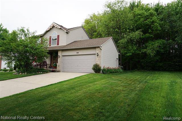 Waterford Twp, MI 48327,426 COVE VIEW DR