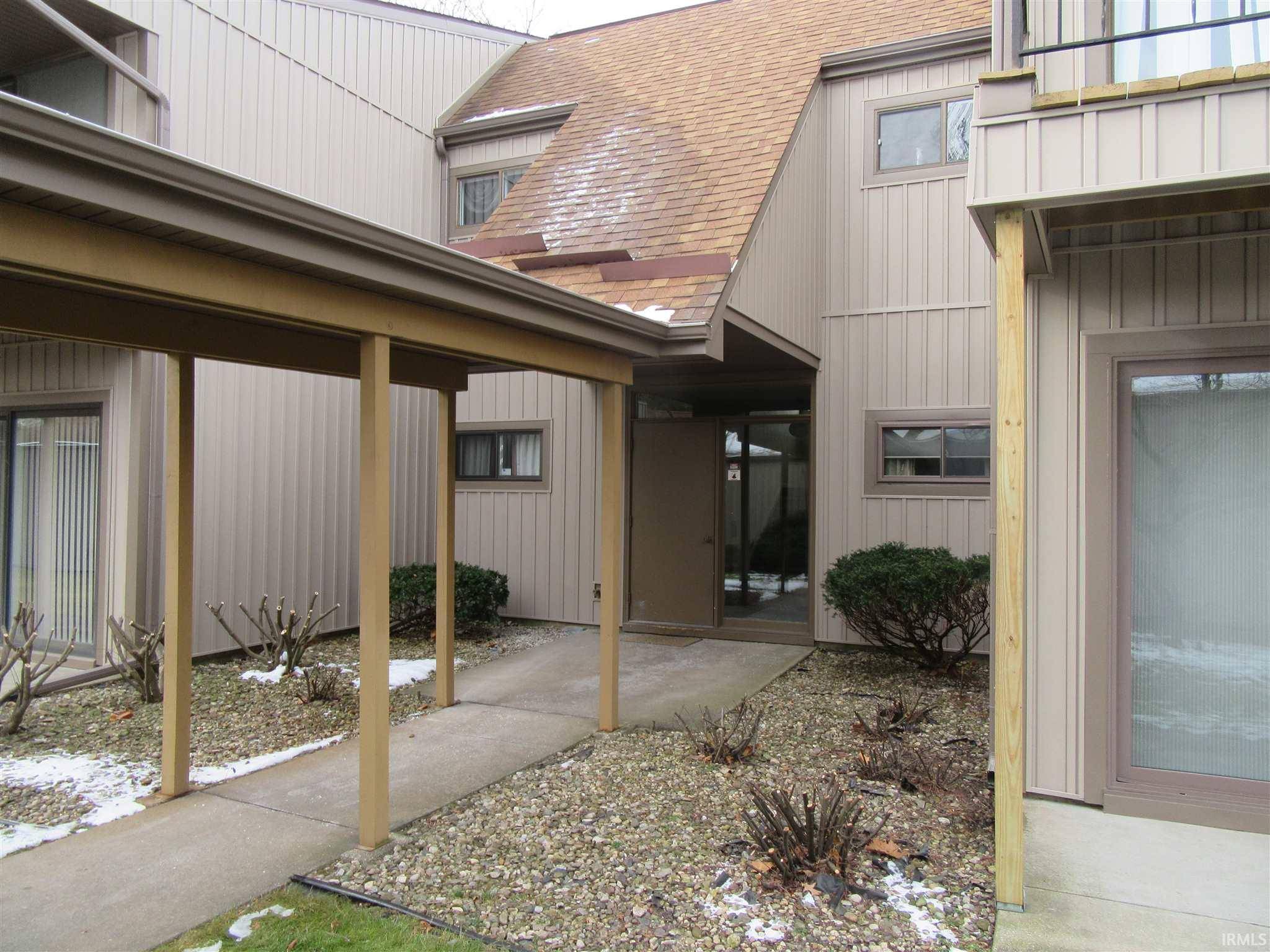 South Bend, IN 46637-5468,2005 Waterview Court #B