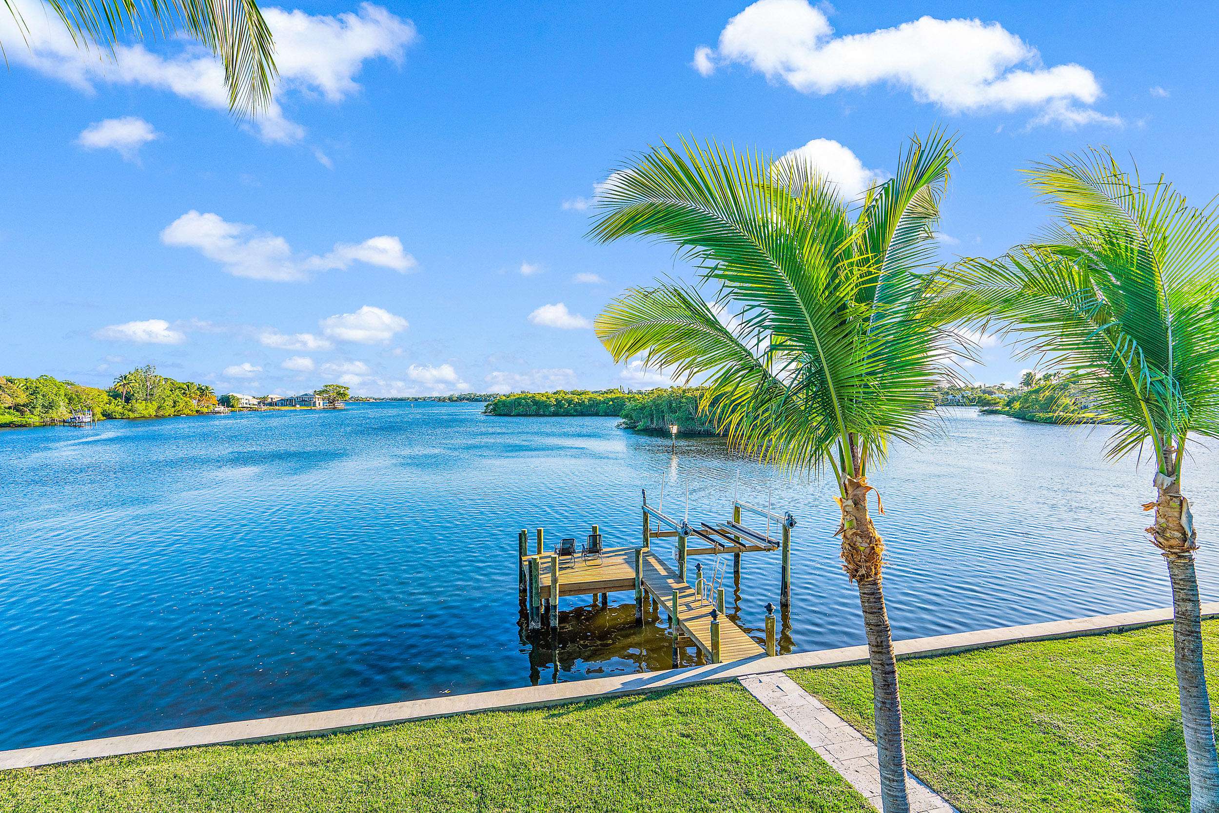 Tequesta, FL 33469,9400 SE Point TER