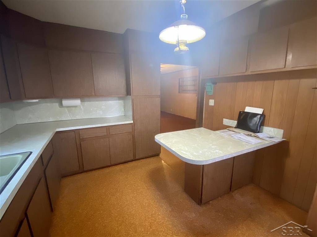 Freeland, MI 48623,5020 N River Road