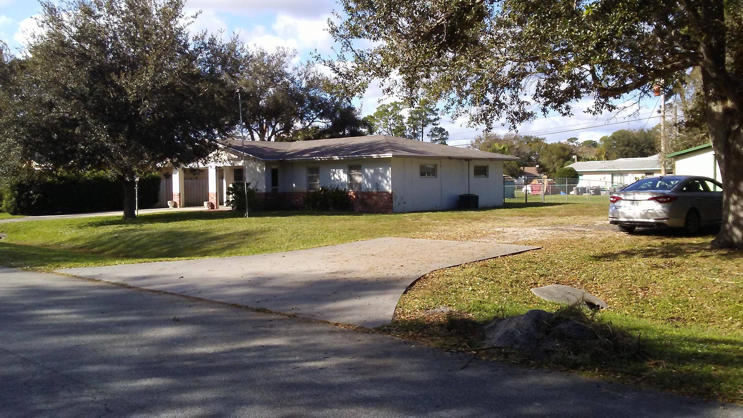 Fort Pierce, FL 34951,8002 Lakeside WAY