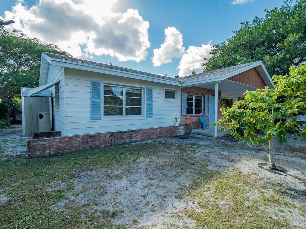 Lantana, FL 33462,1232 W Pine ST