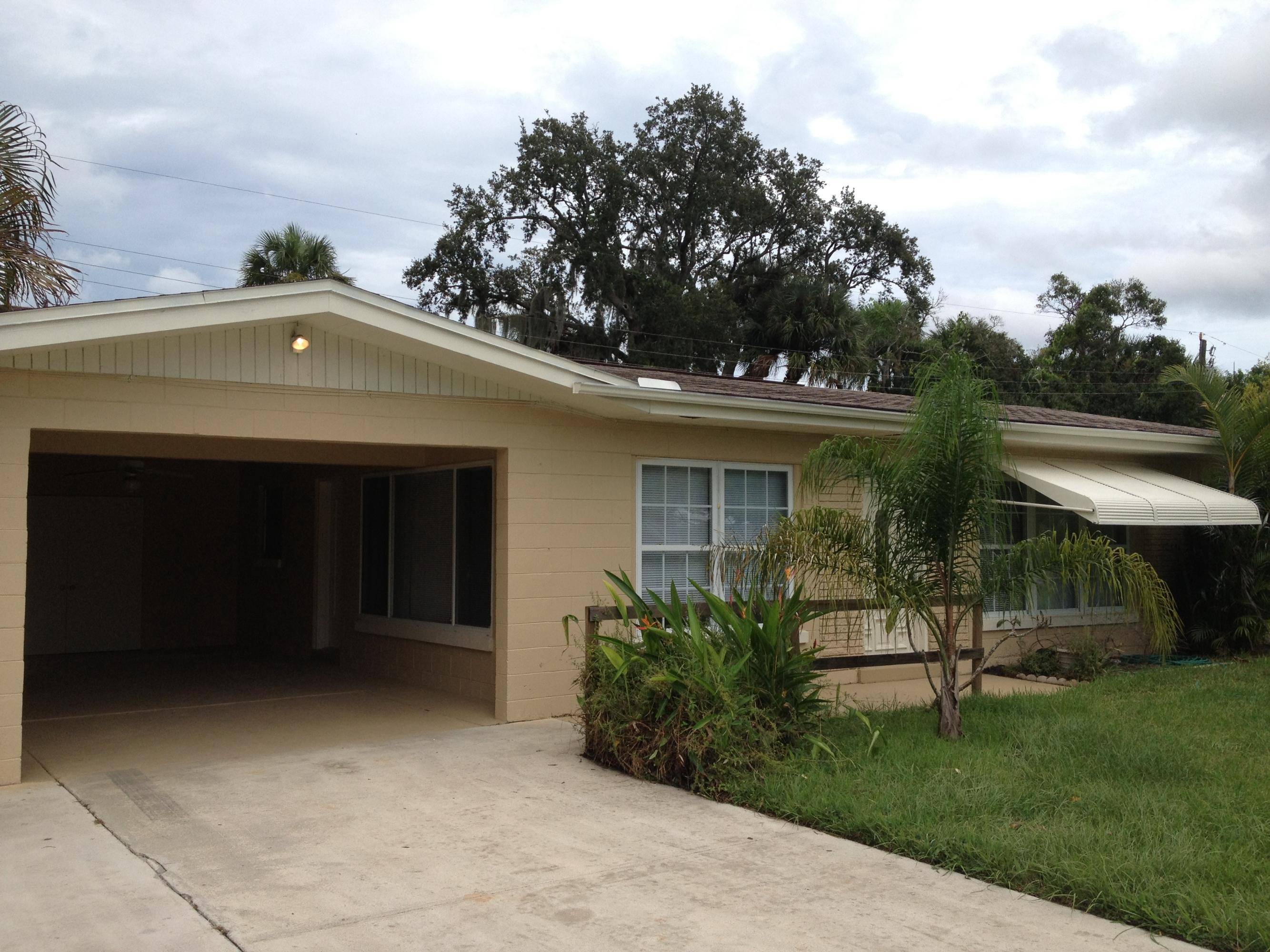 Fort Pierce, FL 34982,908 Coral ST