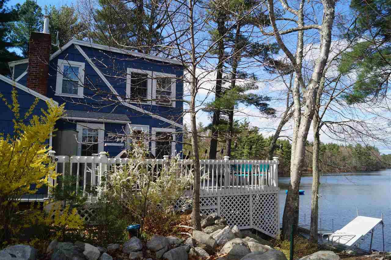 Pelham, NH 03076,184 West Shore ST