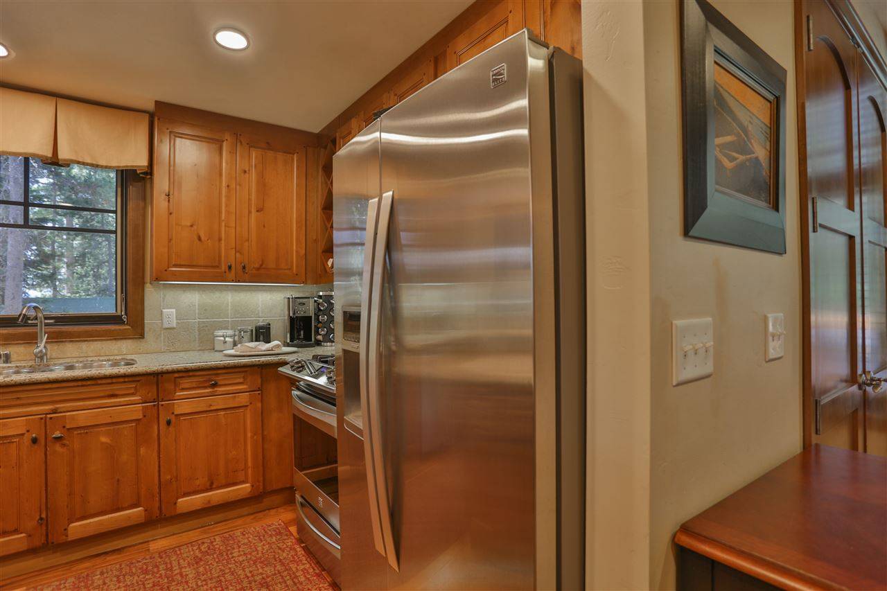 Tahoe Vista, CA 96148,6750 N North Lake Boulevard #15D