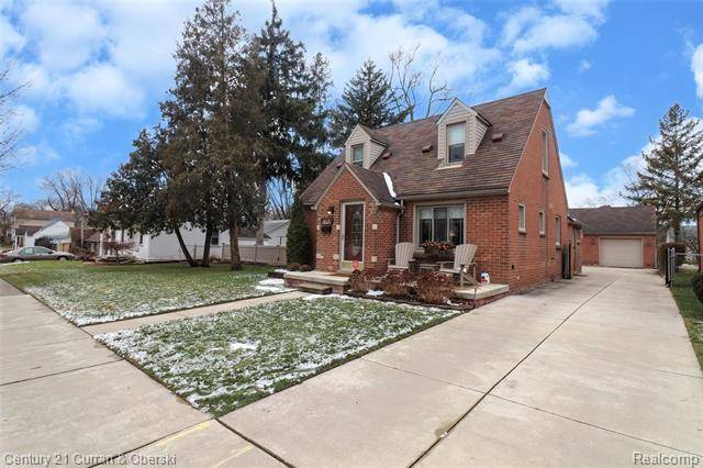 Dearborn Heights, MI 48127,6155 N SILVERY LN