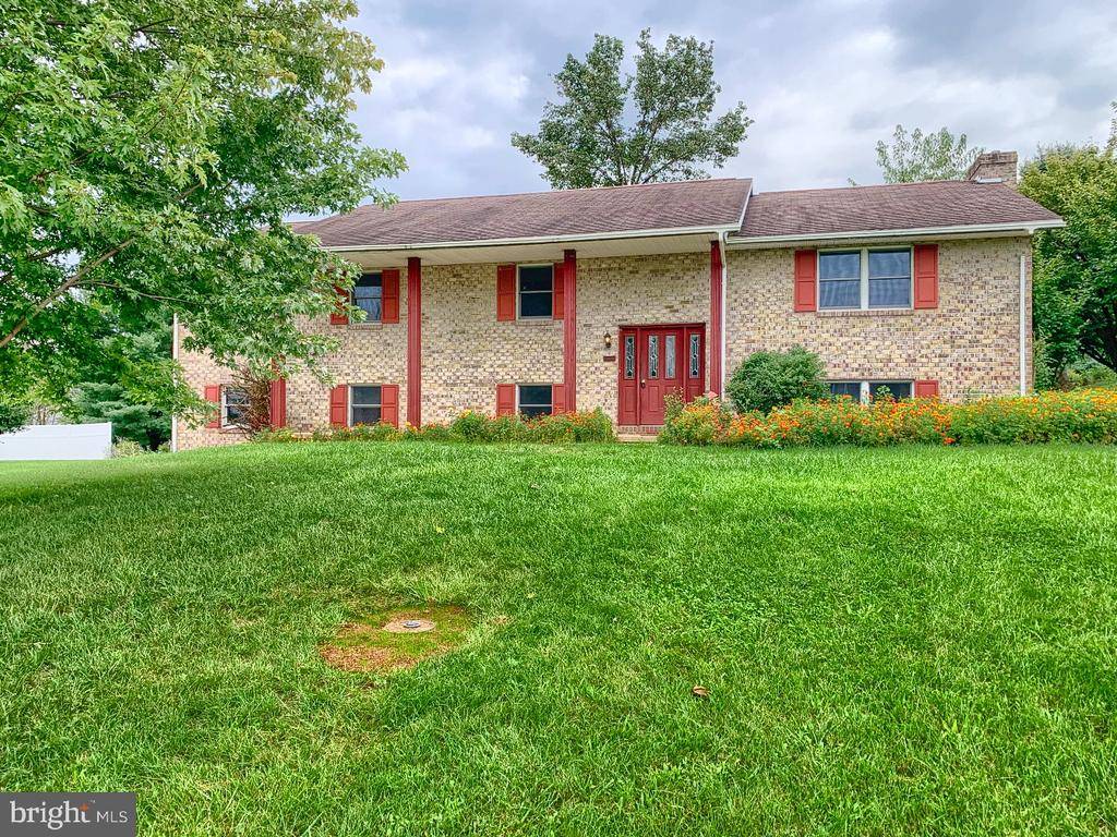 Chambersburg, PA 17202,2632 WILLIAMSBURG CIR