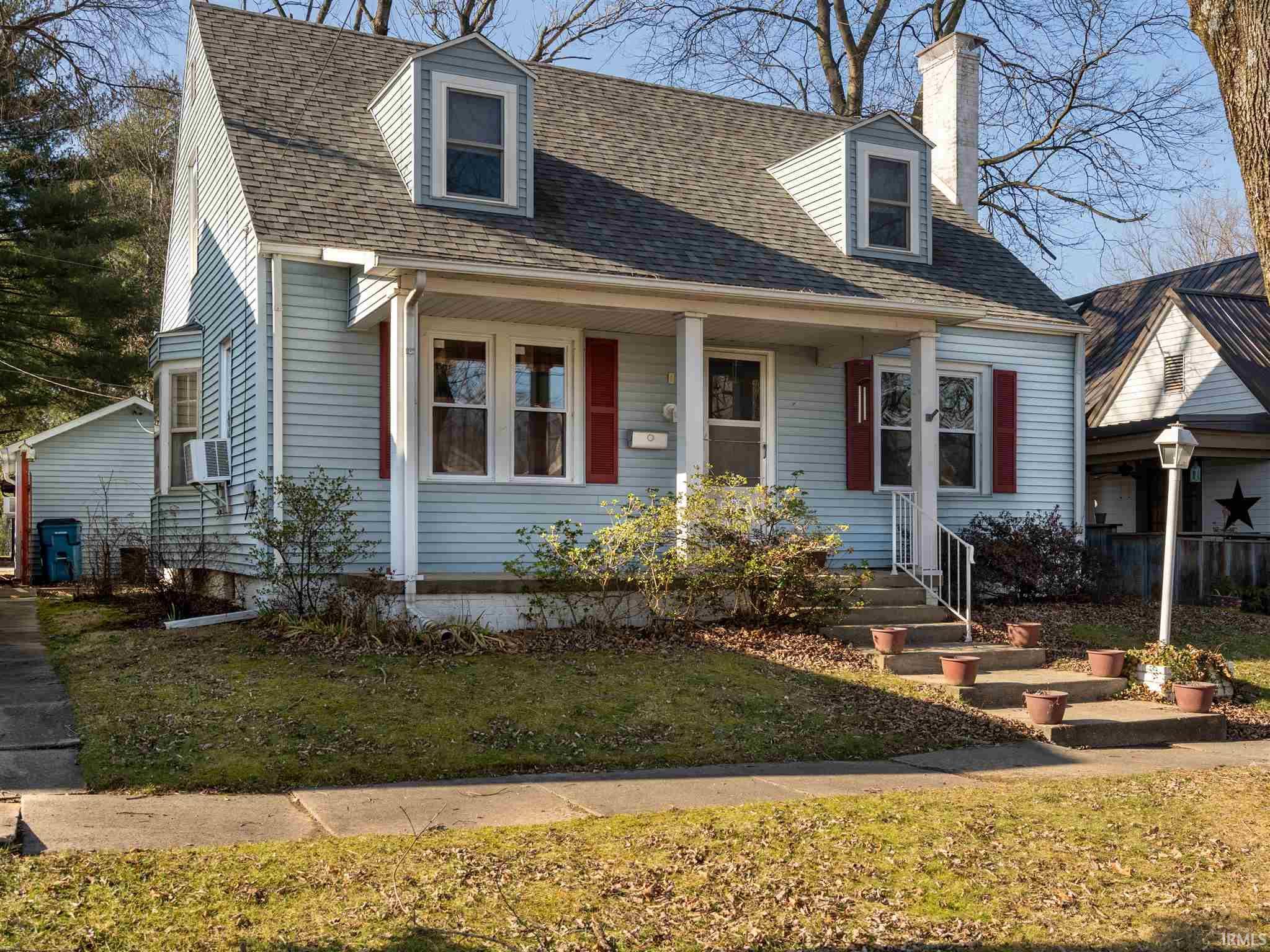 Olney, IL 62450,825 N boone Street