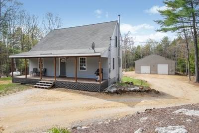 Loudon, NH 03307,536 Clough Hill RD