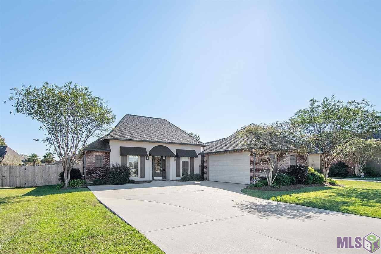 Zachary, LA 70791,3984 CYPRESS CLEAR CT