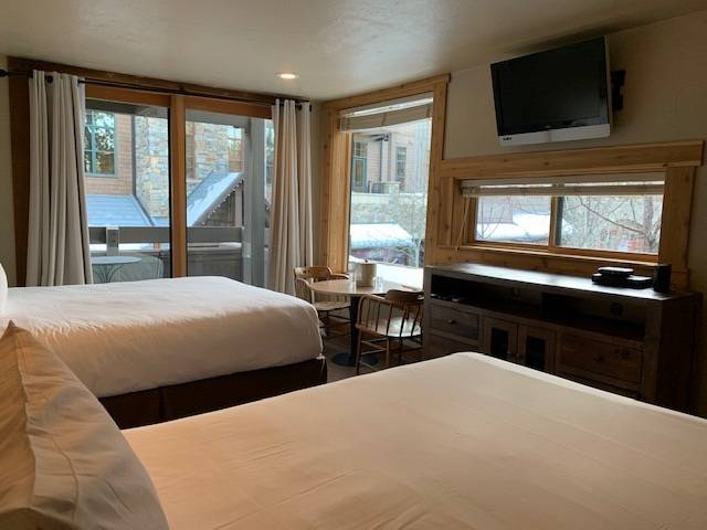 Truckee, CA 96161-9999,2000 North Village Drive #213