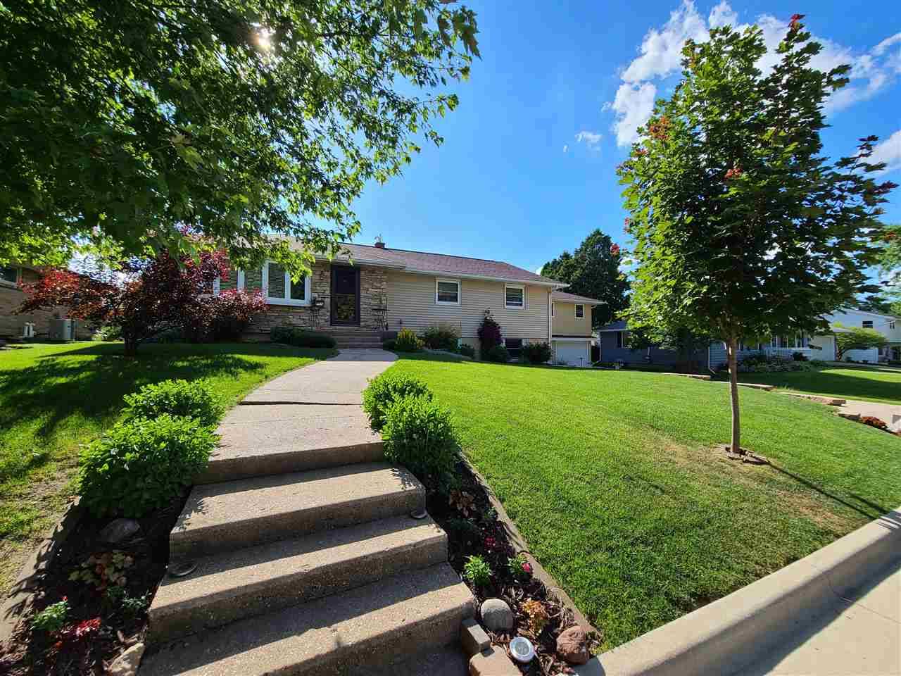 Monroe, WI 53566,2127 19th Ave