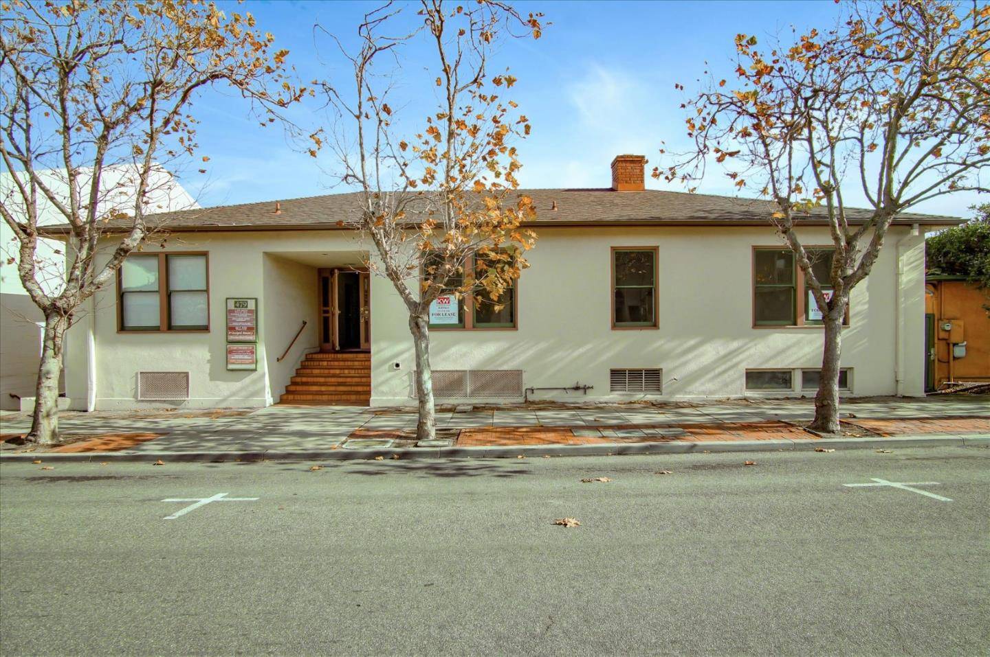 Monterey, CA 93940,480 Calle Principal